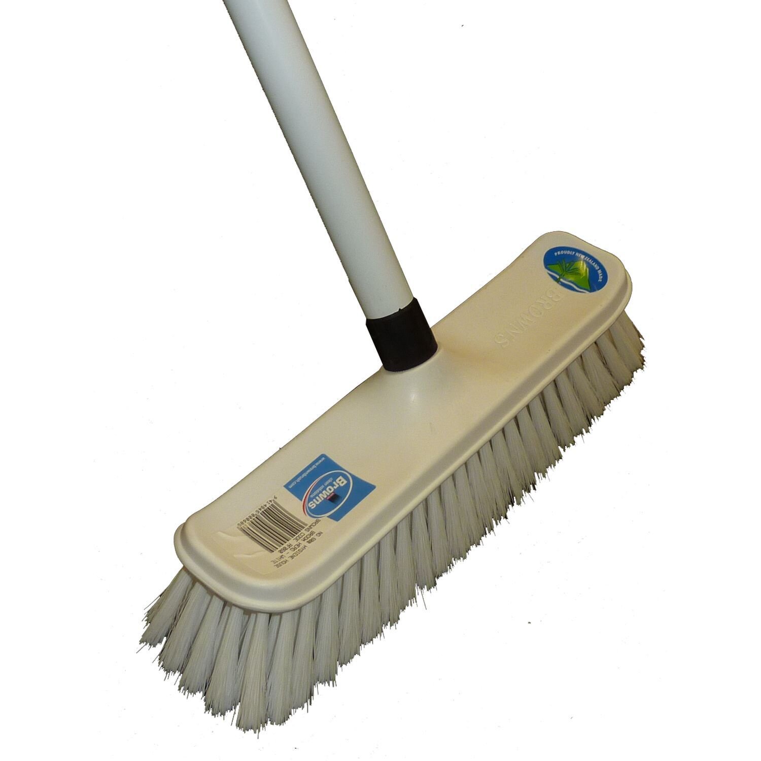 No600 House Broom With White Aluminium Handle